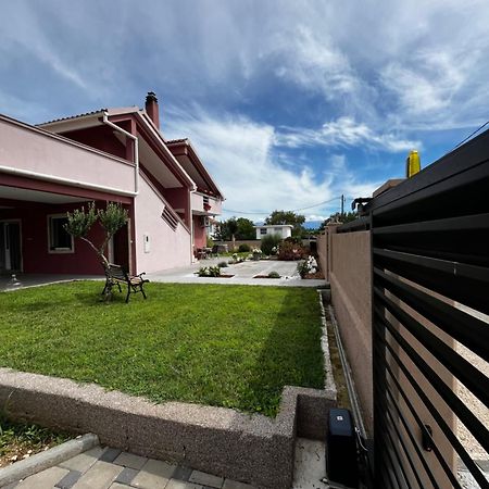 Apartman Marta 자다르 외부 사진