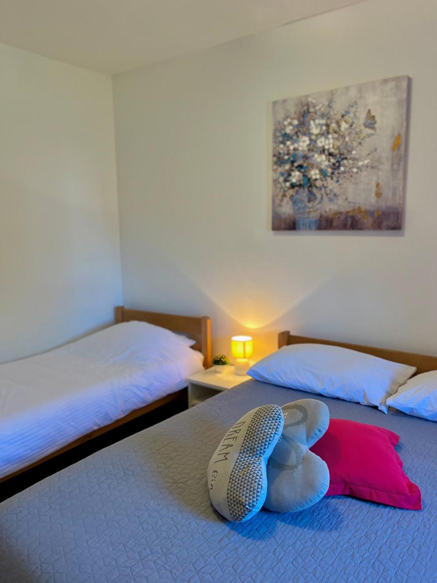 Apartman Marta 자다르 외부 사진