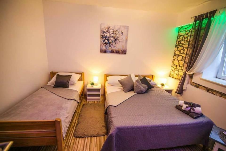 Apartman Marta 자다르 외부 사진