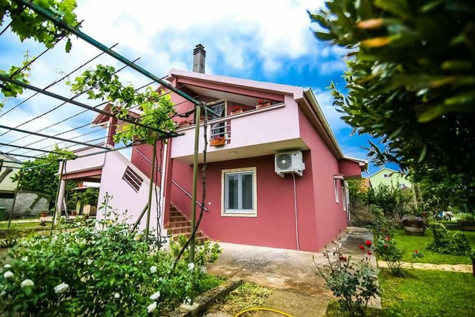 Apartman Marta 자다르 외부 사진